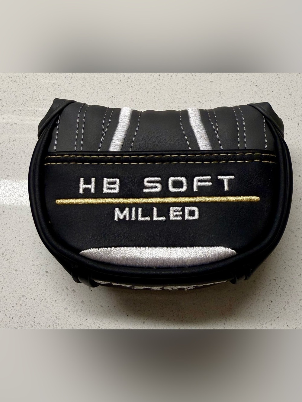 Cleveland Golf Mid / Half Mallet Putter Cover